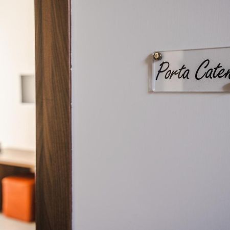 Arco Dei Pinto Bed & Breakfast Salerno Exterior photo