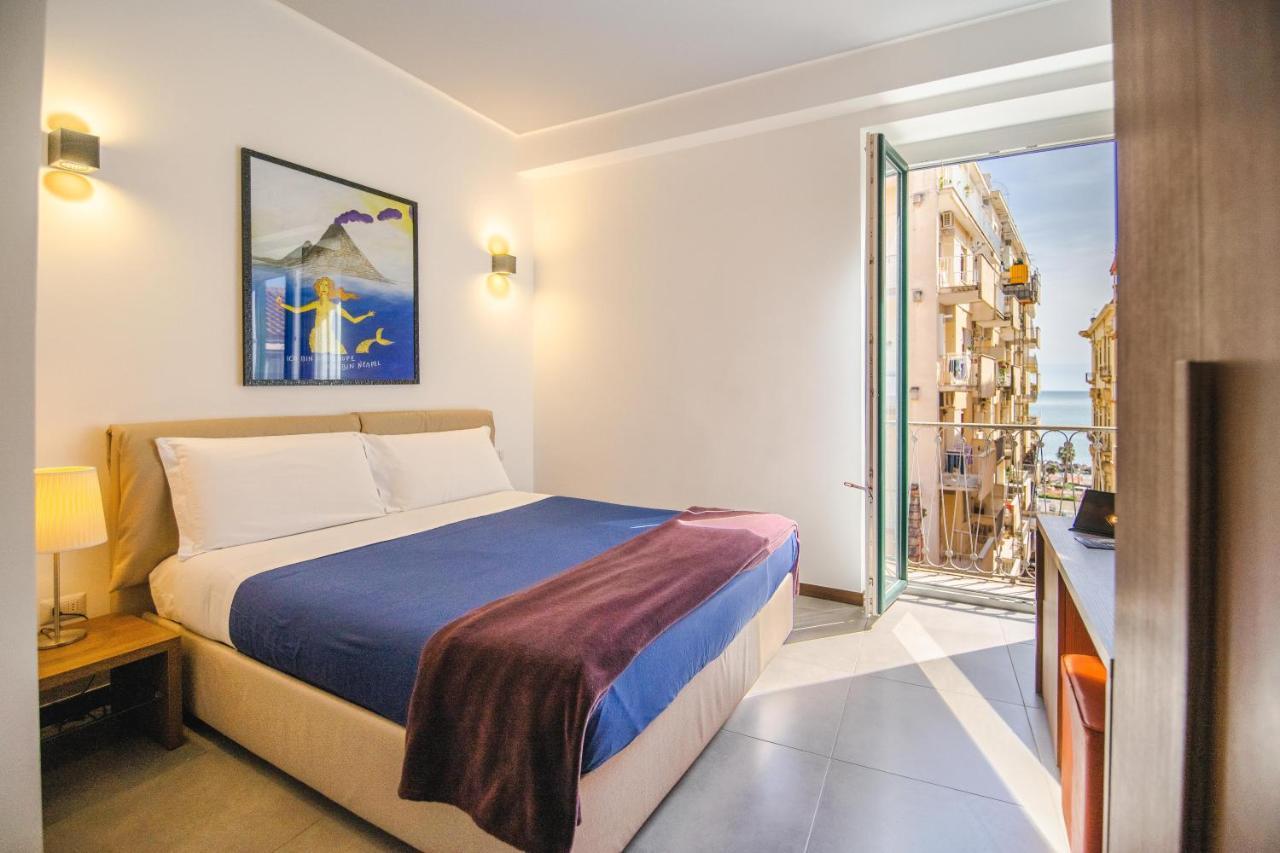 Arco Dei Pinto Bed & Breakfast Salerno Exterior photo