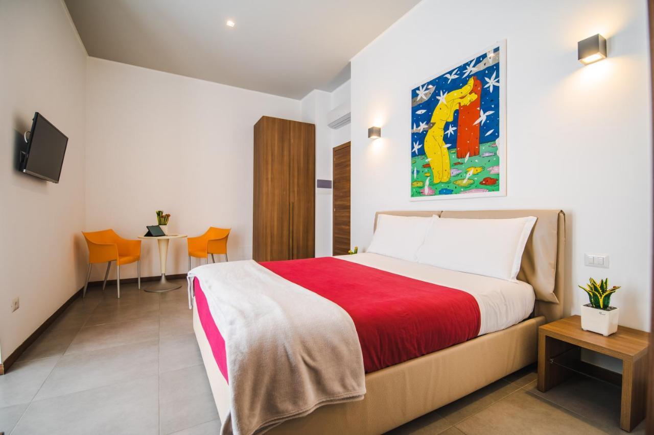 Arco Dei Pinto Bed & Breakfast Salerno Exterior photo