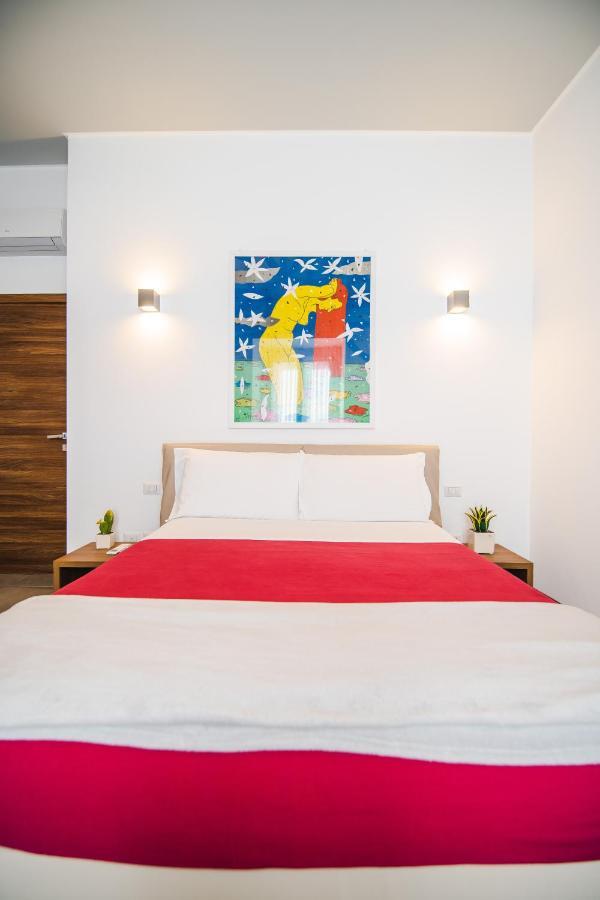Arco Dei Pinto Bed & Breakfast Salerno Exterior photo